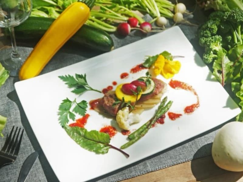 手作りにこだわる自家製料理と地元野菜を使った季節のメニュー