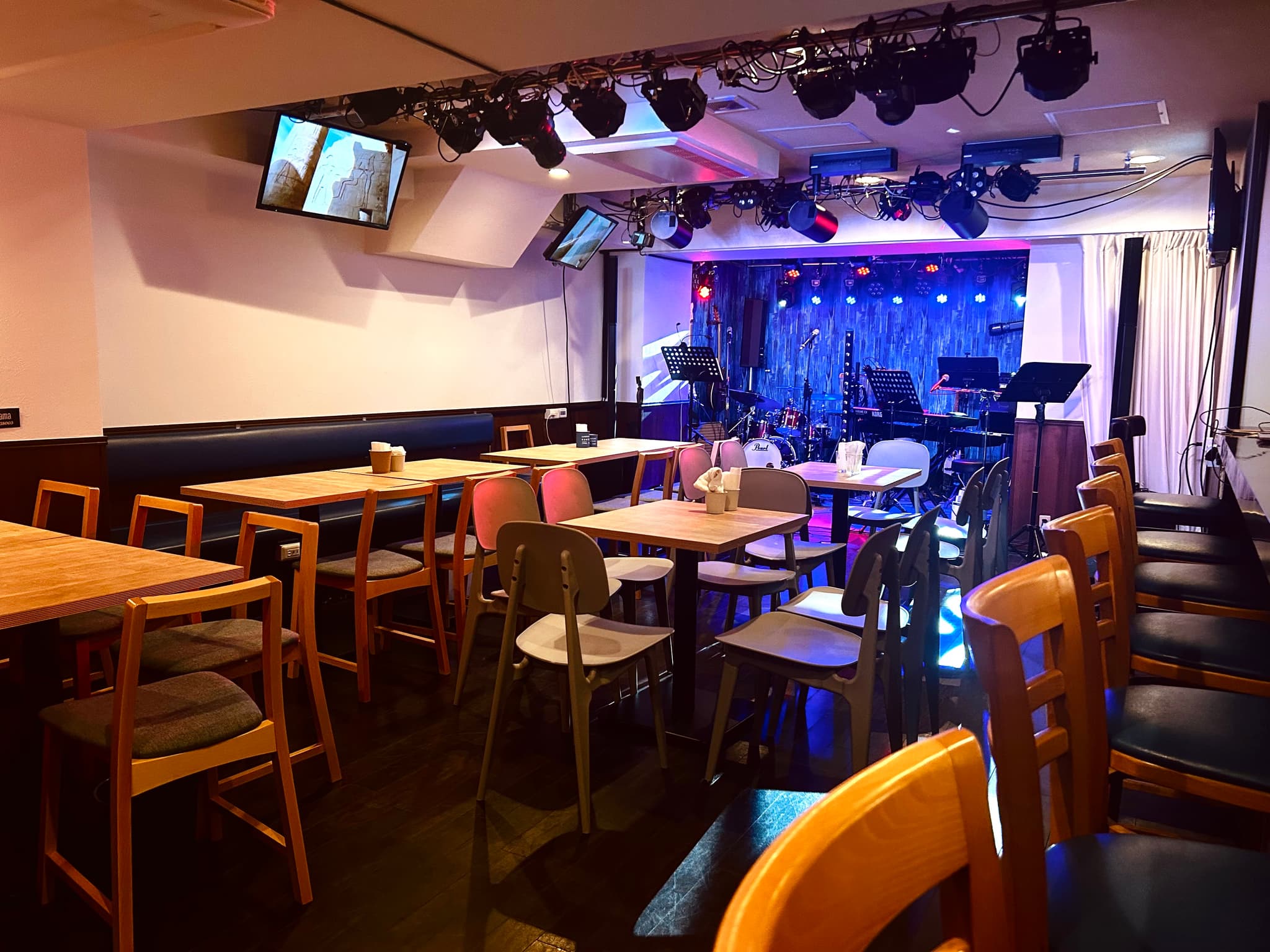 yukart の森 Live Houseの会場内観