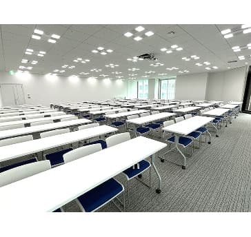 1908_200㎡_天井高2.8ｍ_セミナーやイベント会場に最適！