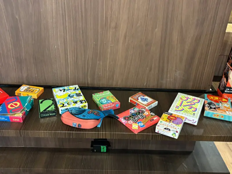 仲間と楽しむための、貸出用ゲーム類は品揃え充実