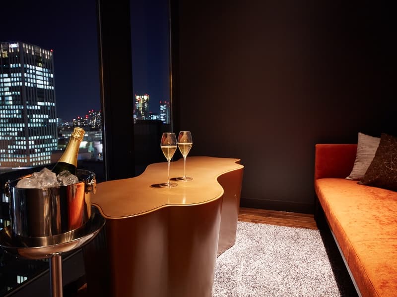 16階　BAR＆LOUNG　MIDO
