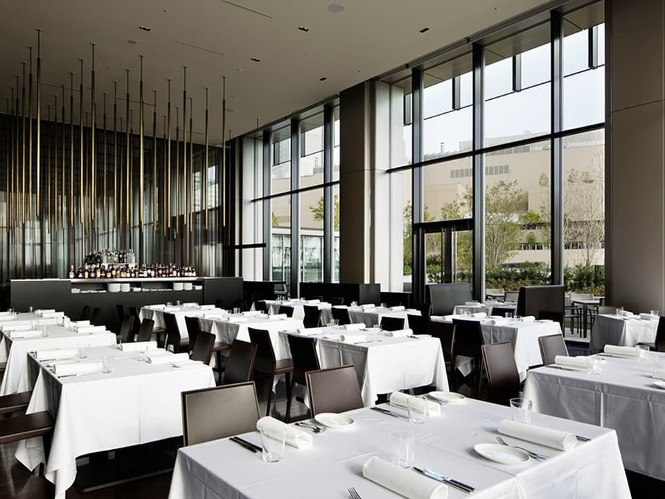 THE COSMOPOLITAN GRILL | BAR | TERRACEの画像3枚目