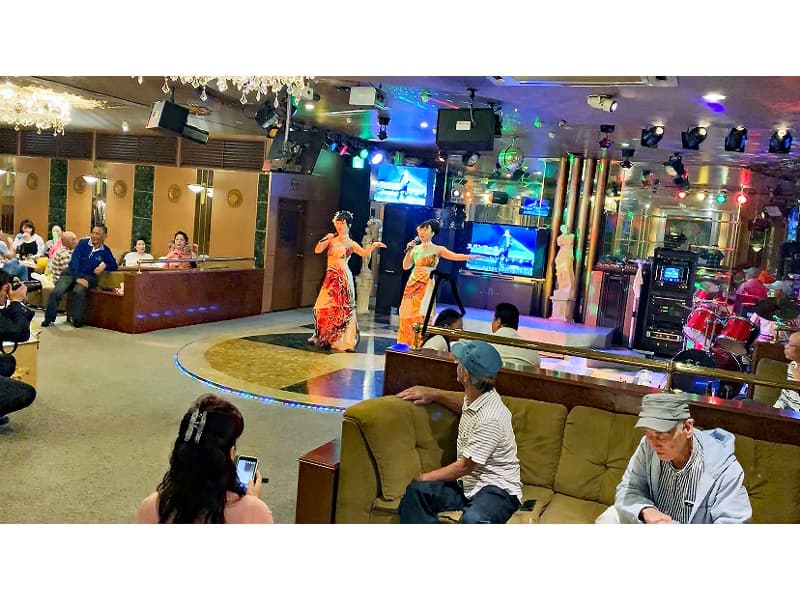 公演模様