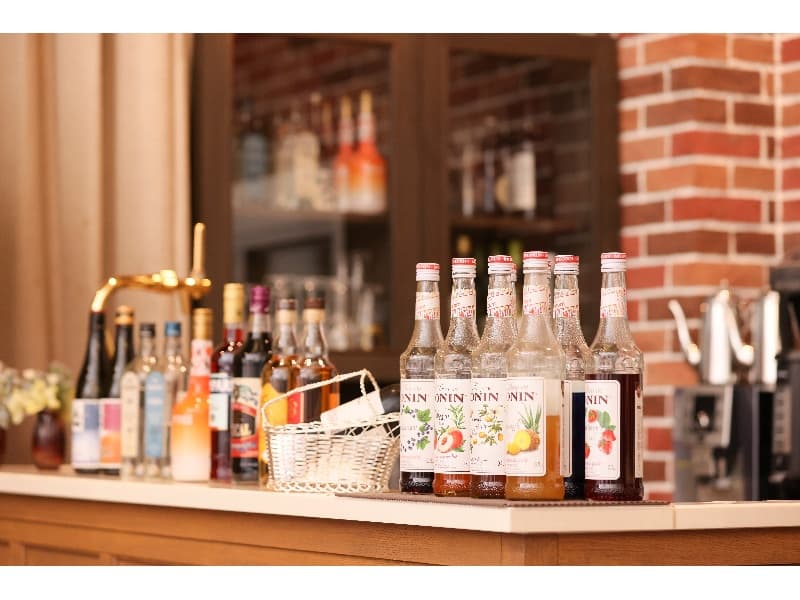 3,000円コース
生ビール ノンアルコールビール ウィスキー 烏龍茶 コラーゲンドリンク 日本酒 ジンジャエール 芋・麦焼酎 オレンジジュース レモンサワー ライムサワー ジン＆ウオッカ各種カクテル 赤・白ワイン ノンアルコールスパークリングワイン