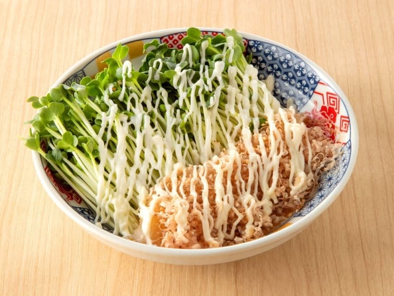 貝割れおかかサラダ