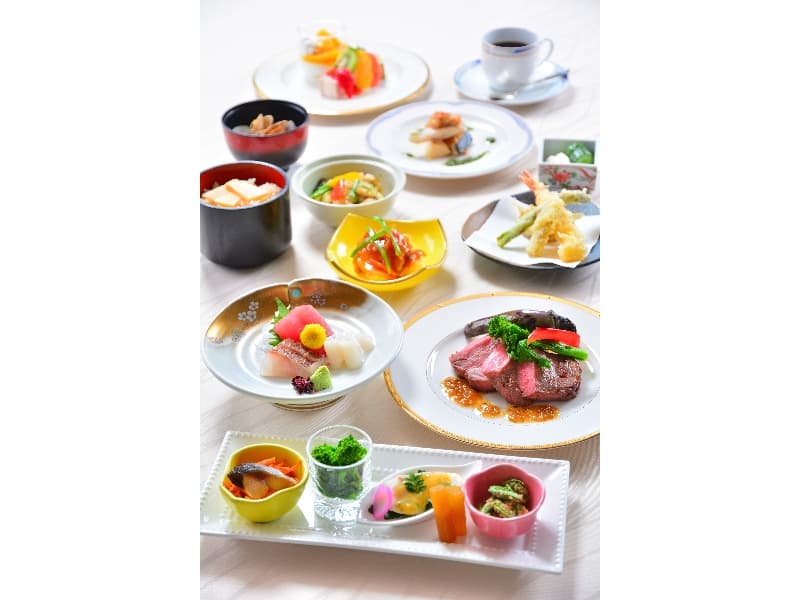ご宴会プラン（飲み放題付）おひとり様￥6000～