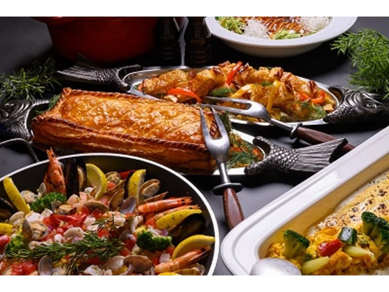 ニーズに合わせて選べるスタイル
◆洋食ビュッフェスタイル(着席or立食)
◆卓上大皿料理
◆和食会席・洋食コース　和洋折衷料理