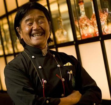 フレンチの鉄人・ムッシュ坂井宏行の想いとアイデアに溢れた斬新な料理たち。