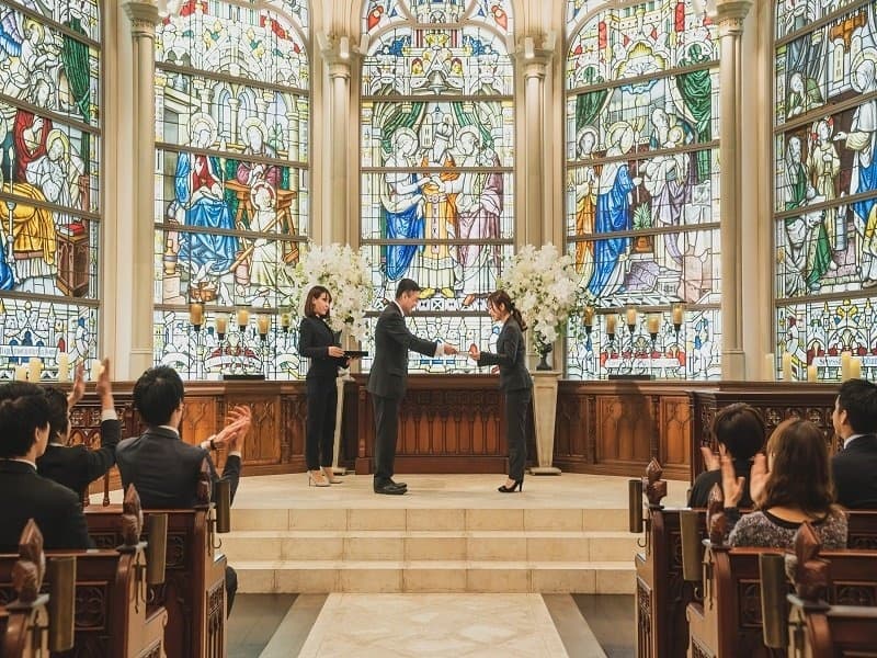 【チャペルで入社式や表彰式】
都内最大級を誇るスケールを持つ、青山セントグレース大聖堂のチャペルで表彰式はいかがでしょうか。バージンロードがウィニングロードへ変化！