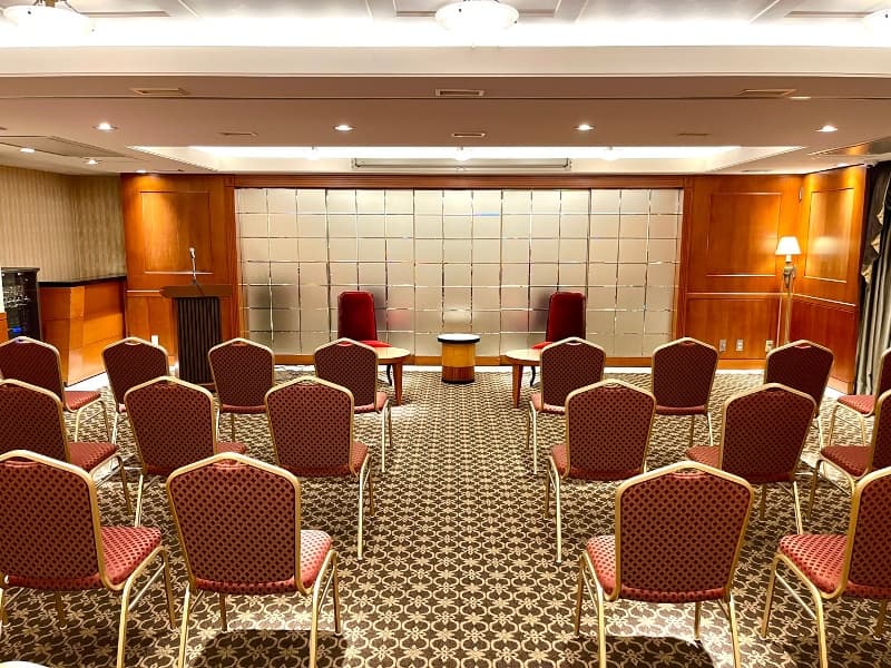 当宴会場では、部屋貸しのみの御予約も承っております。