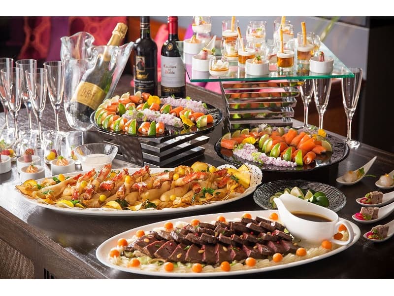 パーティ、セミナー、展示会、イベント、会議など、様々なシーンにふさわしいお料理で心に残るひとときを