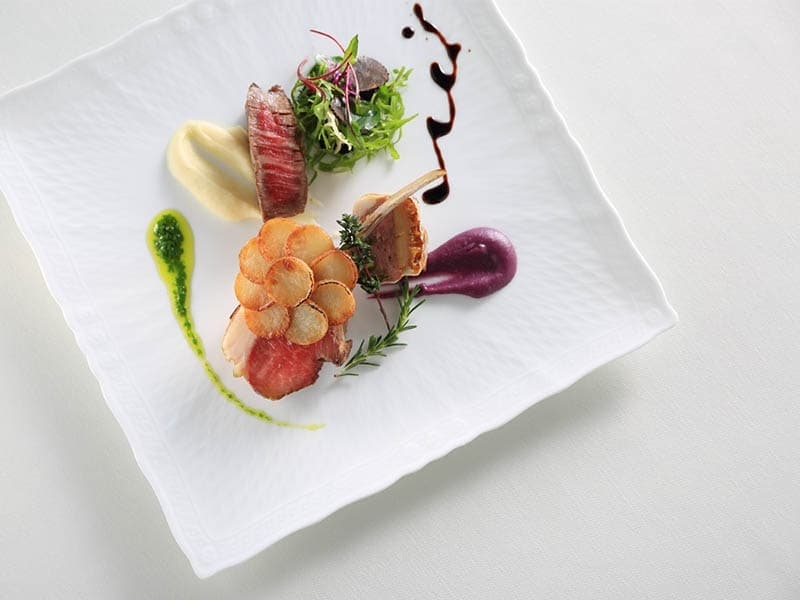 彩り野菜が華やぐ、繊細なプレート