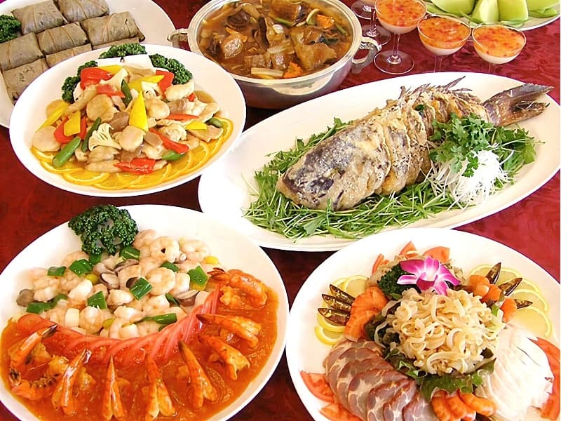 【お料理】
中華料理コース

※食材の仕入れによりメニューが変更になる場合がございます。