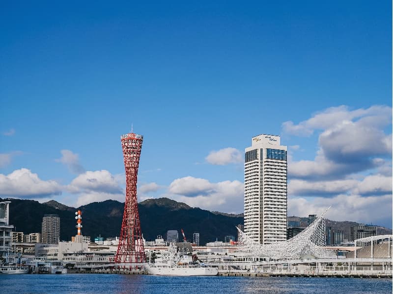 神戸の海と空、一度体験すると忘れられないパノラマビューを大切なゲストと共に