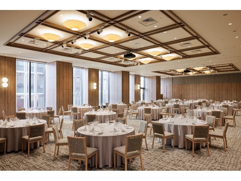 THE BALLROOM（大宴会場 40〜200名様）