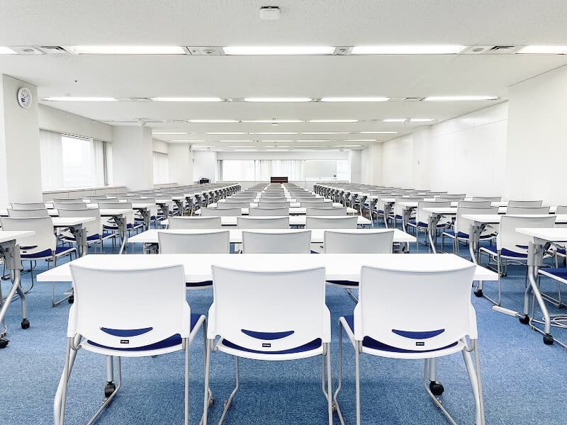 おすすめ用途：セミナー、イベント会場、展示会、学会、懇親会、社員研修、試験会場 等