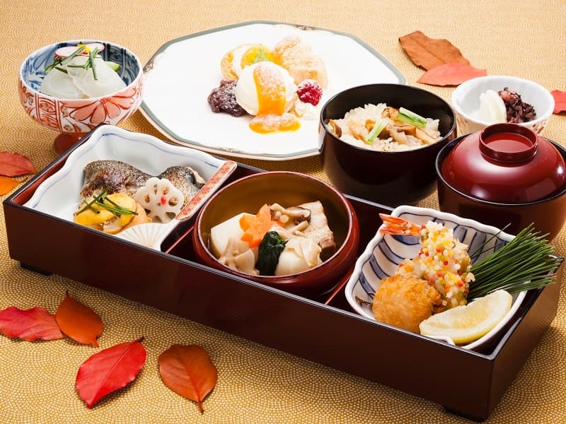 日本料理 弁当 イメージ