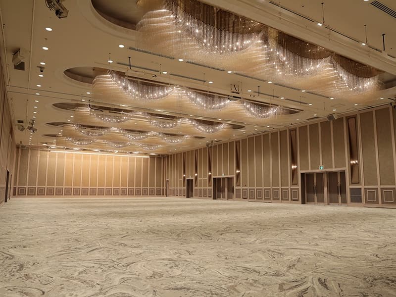 2F富士全室（835㎡・スクール600名・シアター1,000名）
