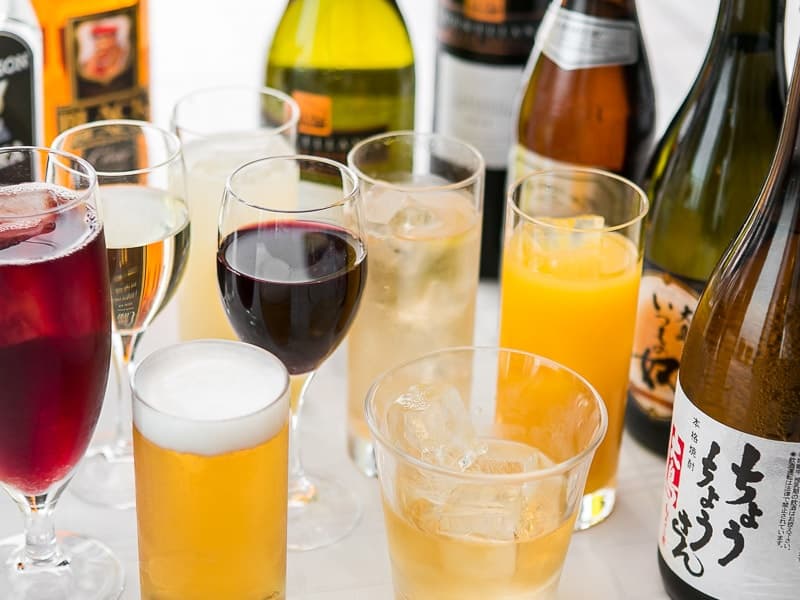 ■フリードリンク■

内容充実！
ビール・ワイン・焼酎・ウイスキー・日本酒・果実酒・カクテル・ノンアルコールビール・ソフトドリンク