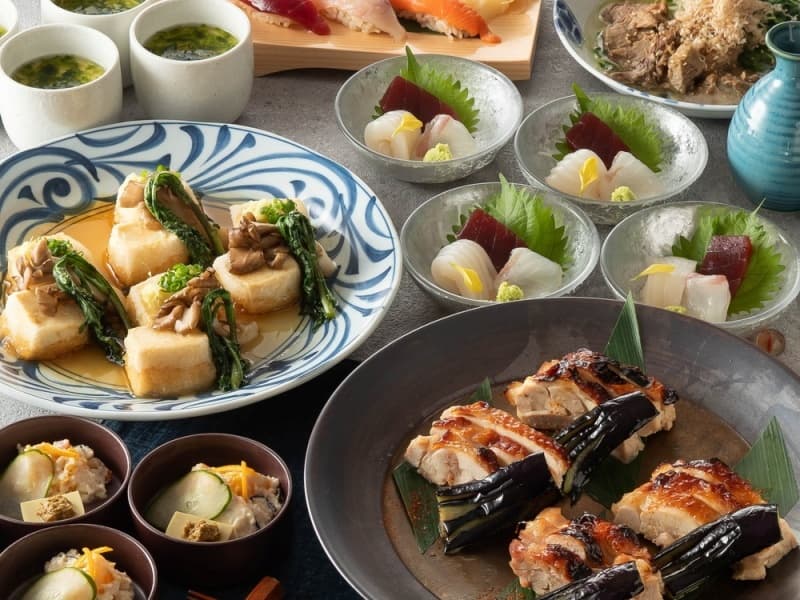 つまみも寿司も気軽に味わうコース料理例