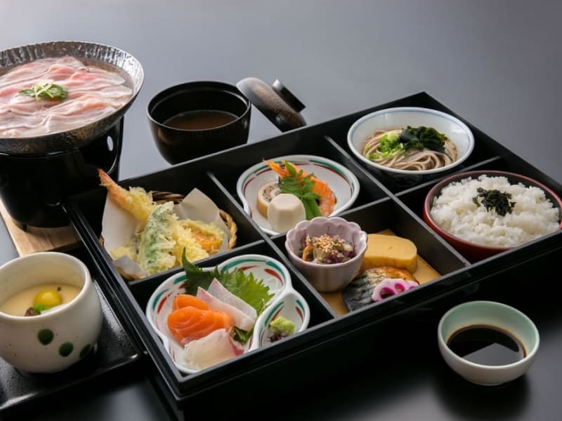 松華堂弁当