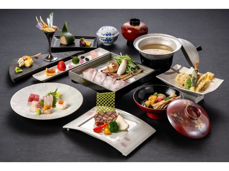 四季彩　雅会席　8800円
会席4400円～