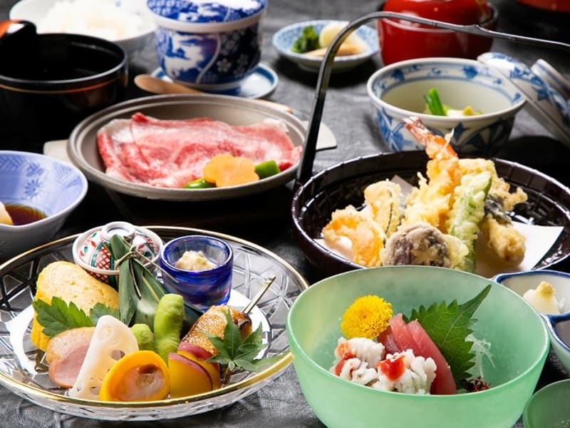 京野菜・生麩などを使用した京都ならではの味を存分に楽しめる