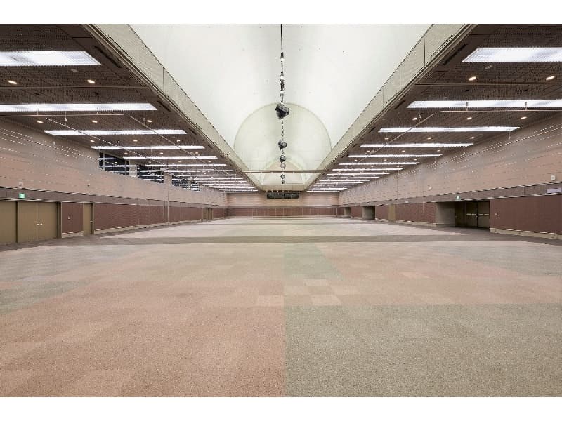 3階　EFホール　1898㎡　天井高6.5m　展示会・ステージイベント・セミナー会場に最適。