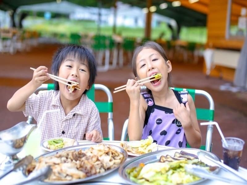 【アウトドア施設】250名収容可能な会場
ばーべーQガーデン
＊期間限定（夏季のみ営業）