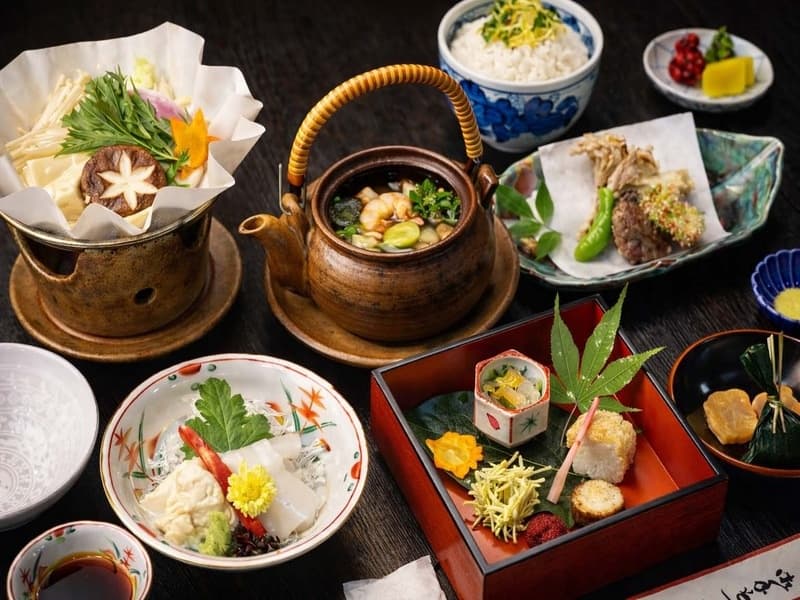 【お料理：春限定（4月～5月）】
湯葉御膳 -春-