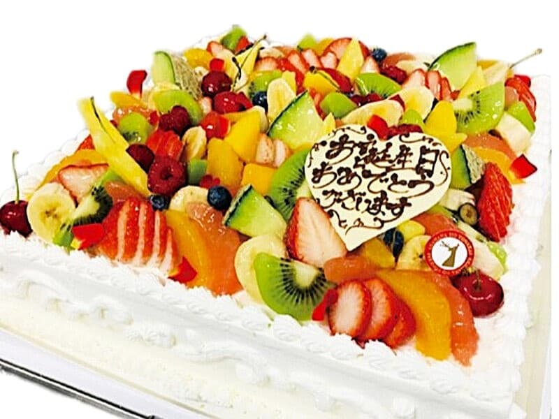 【オプション】
各種お祝い・記念日・お誕生日などのご利用時にサプライズケーキをご準備できます。