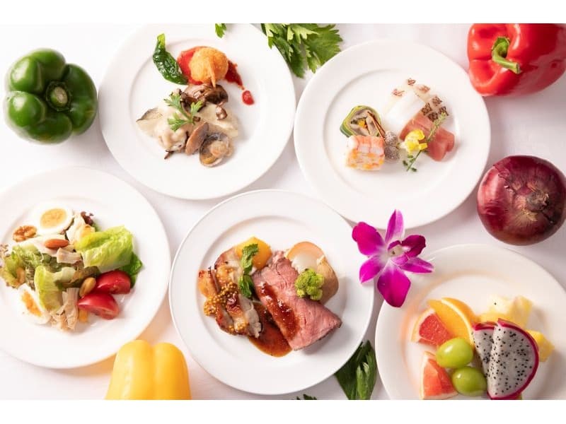 【食事】懇親会　※画像はイメージです
　　1名様料金　お料理　　　   ：4,950円～
　　　　　　　　飲料(飲み放題)：1,980円～
　　営業時間　：18:00-22:00　※2時間制