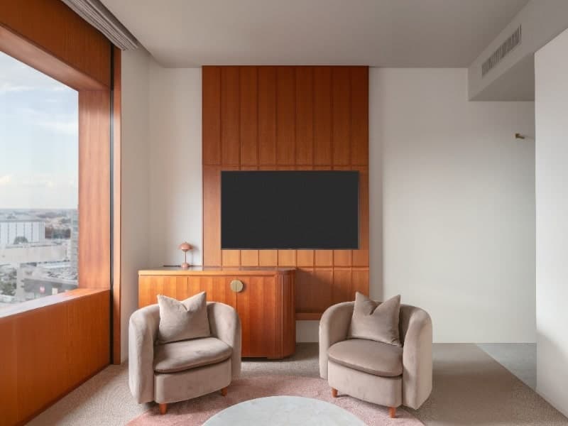 ［グランドツイン 35㎡］高層階（13階・14階）

ミニバー無料／ フルリノベーションしたお部屋は、ベッド2台を備えたワンルーム