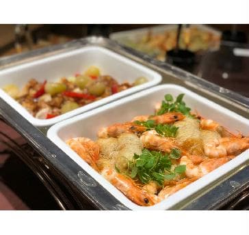 ゲストがフランクに楽しめて、お料理もボリュームが欲しい方にはビュッフェプランがおすすめです