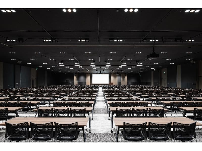 HALL 全体 / スクールイメージ