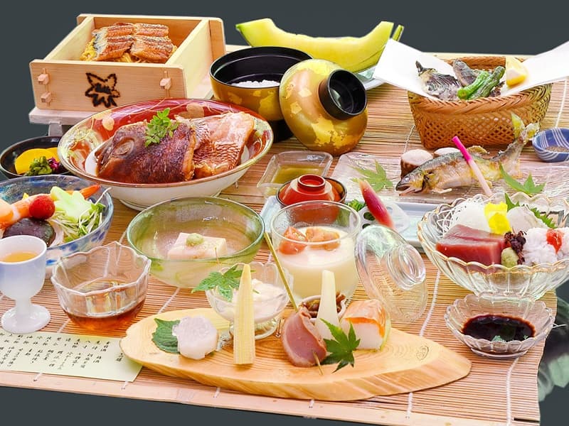 【お料理：夏限定（6月～8月）】
かじかの膳