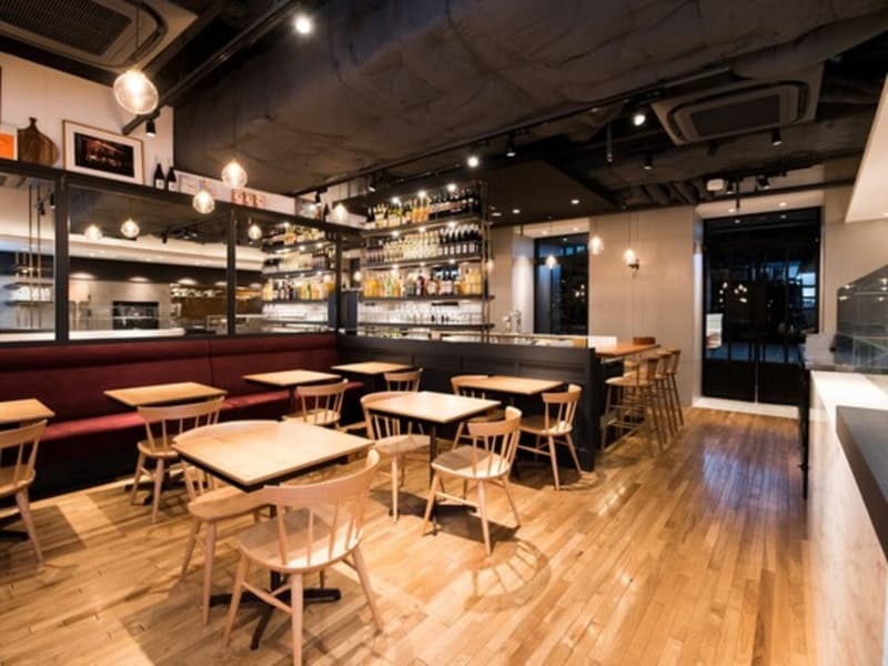 オストレア新宿住友ビル店
