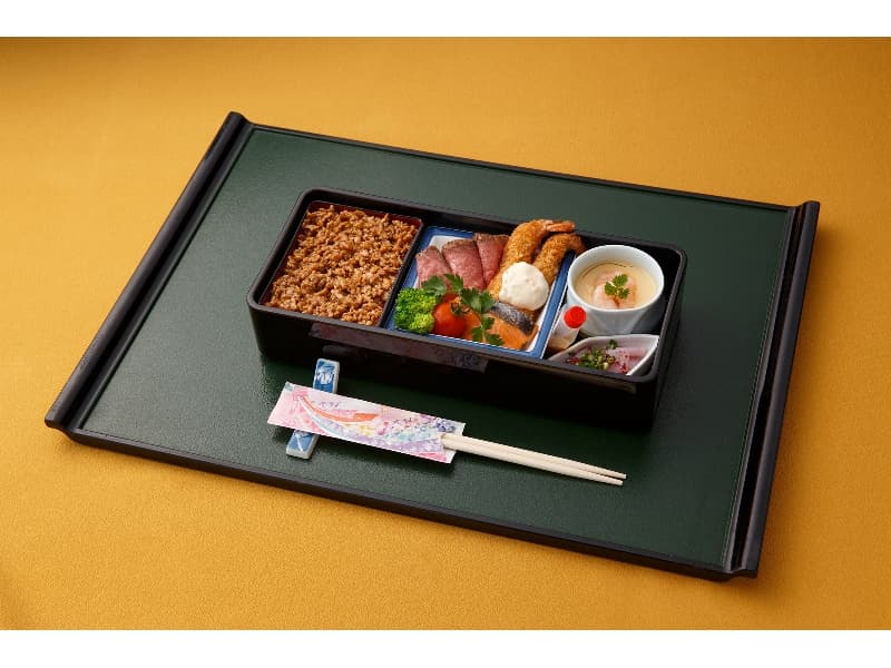三ツ割弁当（洋食）