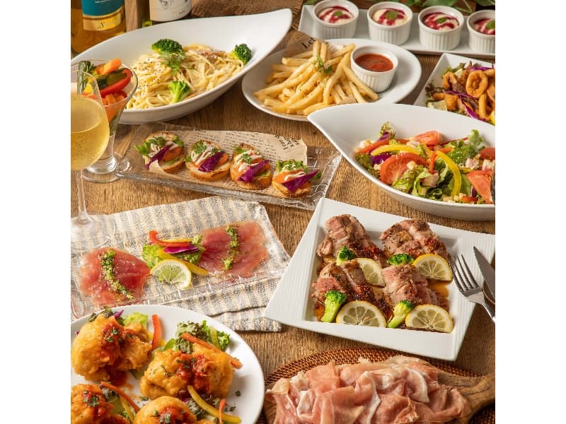 コース料理(税込)2,750円～4,950円
お客様に合ったプランをご提案いたします