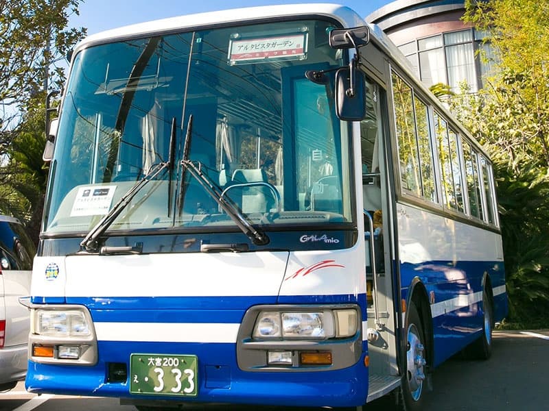 会社や駅までご指定の場所に送迎致します。乗車される人数様に合わせた配車や、経由も可能です！