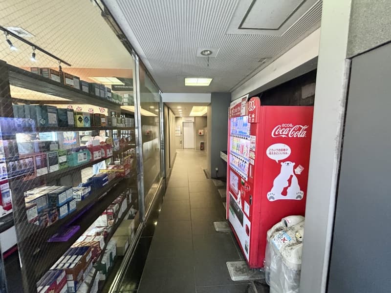 ビル入口