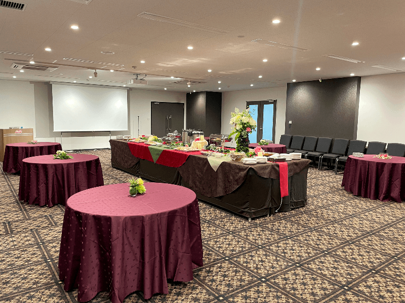 ホール2B