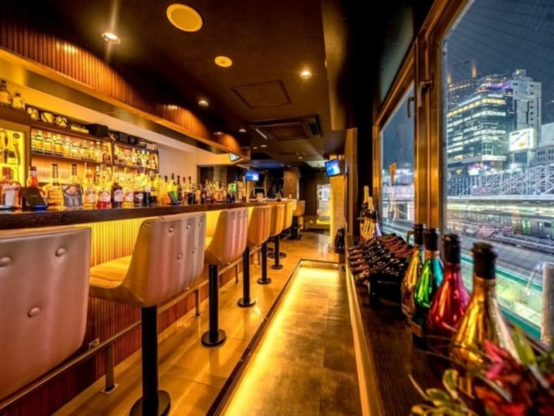 LUXURY BAR PALACE 渋谷駅前店