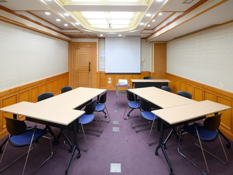 E会議室