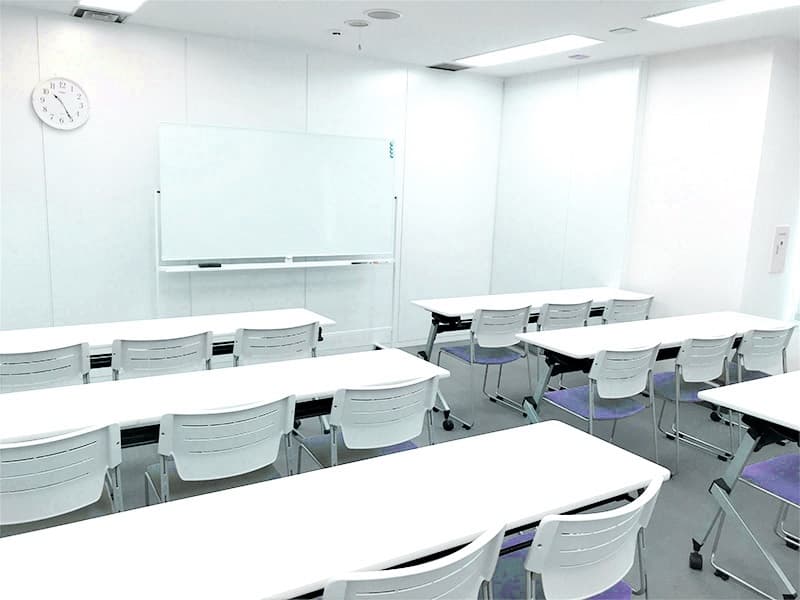 M+N_63㎡_天井高2.5m_セミナーやイベント会場に最適!