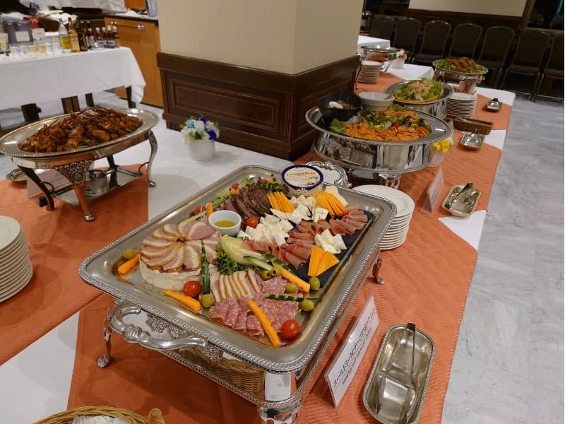 ブッフェ料理　ホワイエ会場①