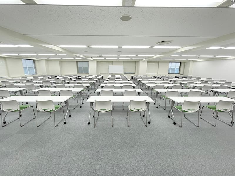 704_240㎡_天井高2.5ｍ_セミナーやイベント会場に最適！