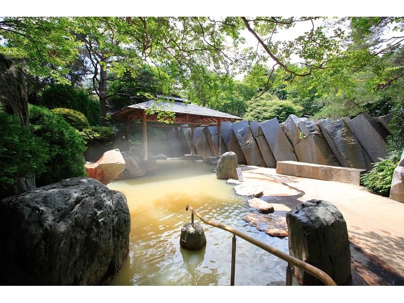 露天風呂「篝火の湯」　※男女の入替はありません