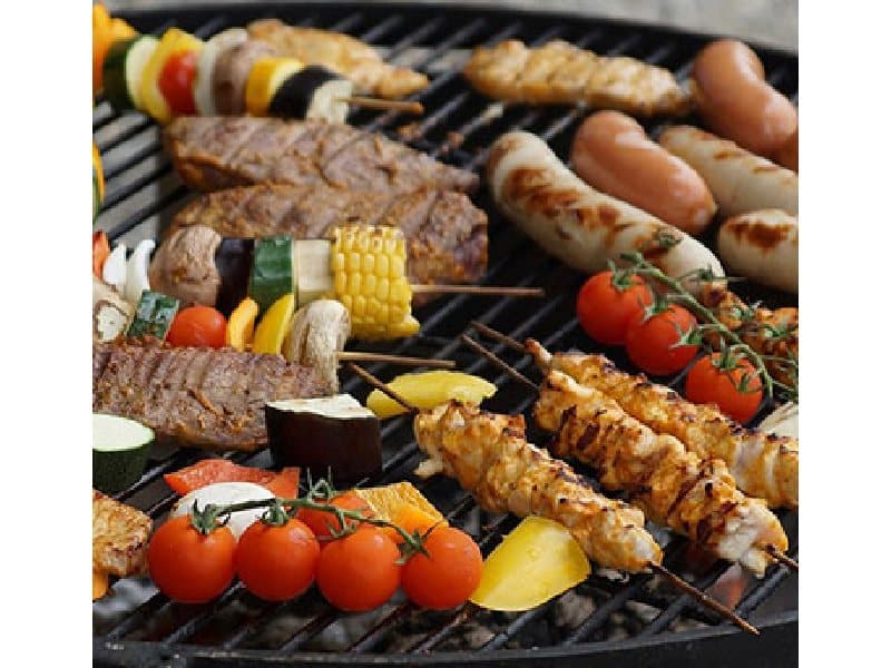 テラスでＢＢＱが出来ます。