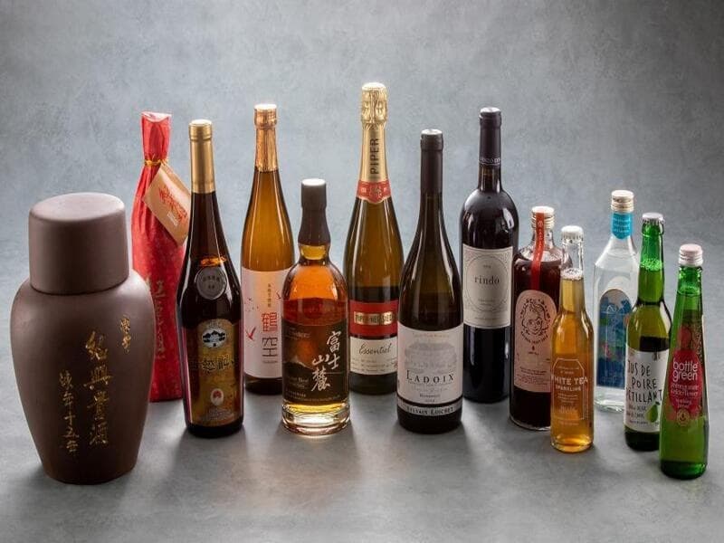 お食事に華を添える紹興酒・中国銘酒・ワインセレクションなど。
クラフトドリンクやクラフトビールといったユニークなラインナップもございます。